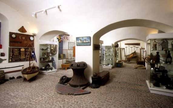Santorini Marine Museum